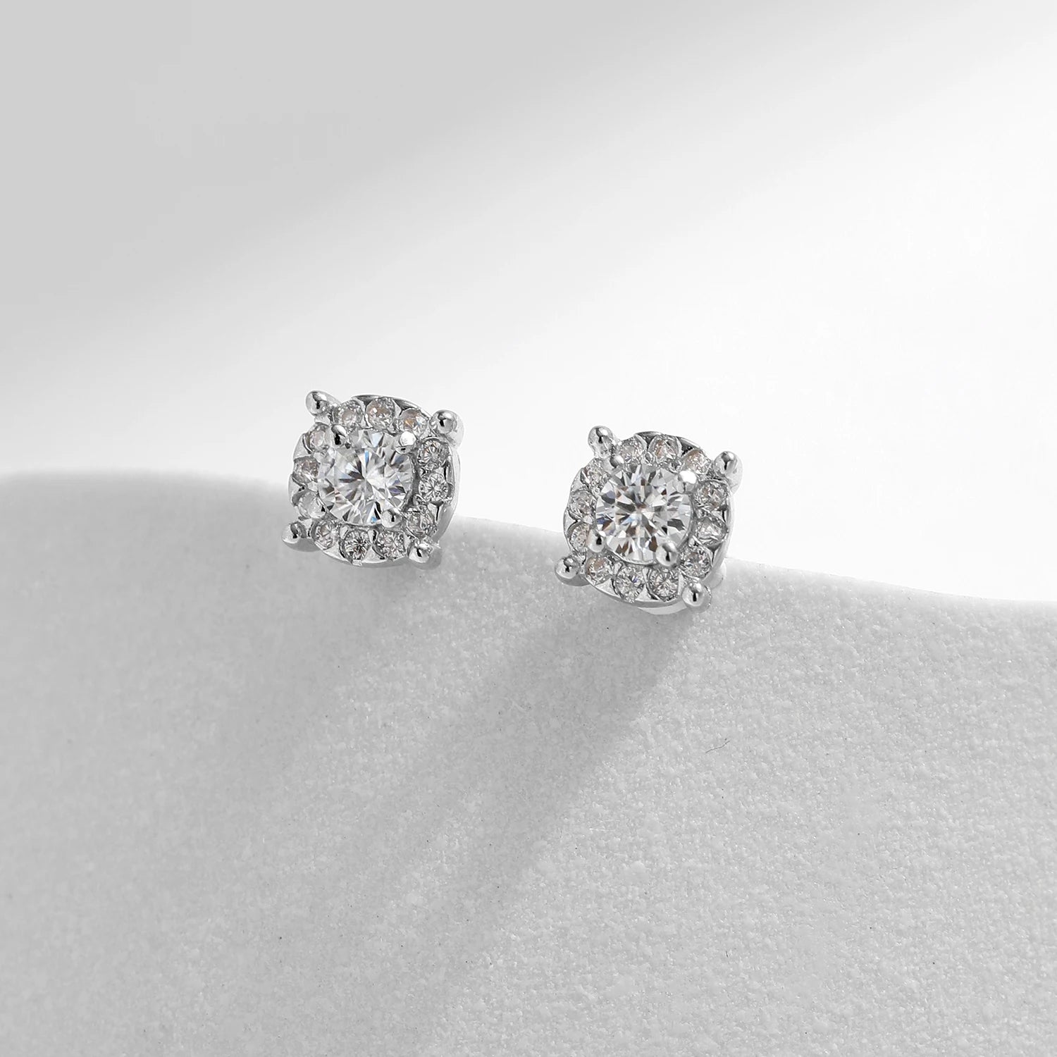 D Color Moissanite Stud Earrings Round Cut 925 Sterling Silver Jewelry